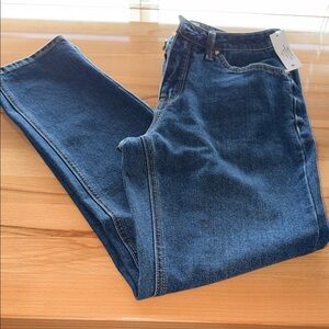 Seven7 Women’s Straight Jeans High rise fitted through hips